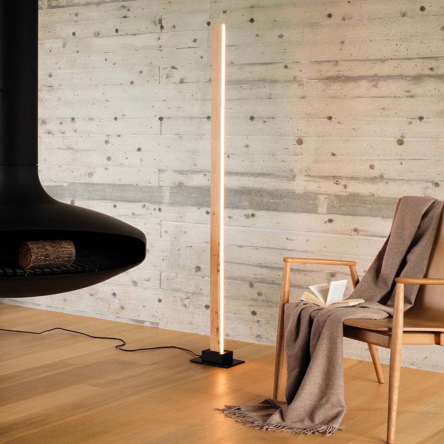 CRAFT - Lampadaire en bois avec bande LED intégrée