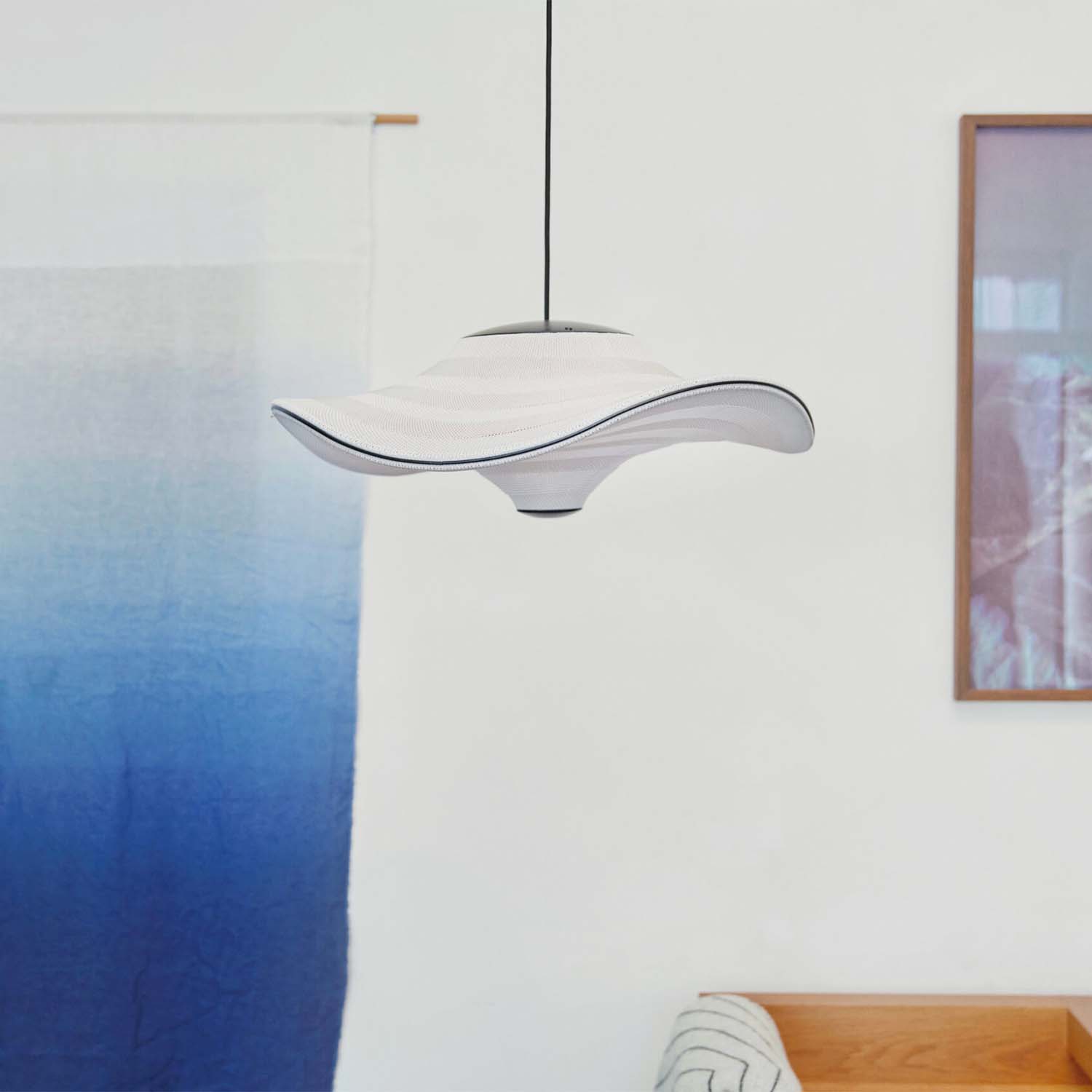 FLYING - Integrated LED woven japandi pendant lamp
