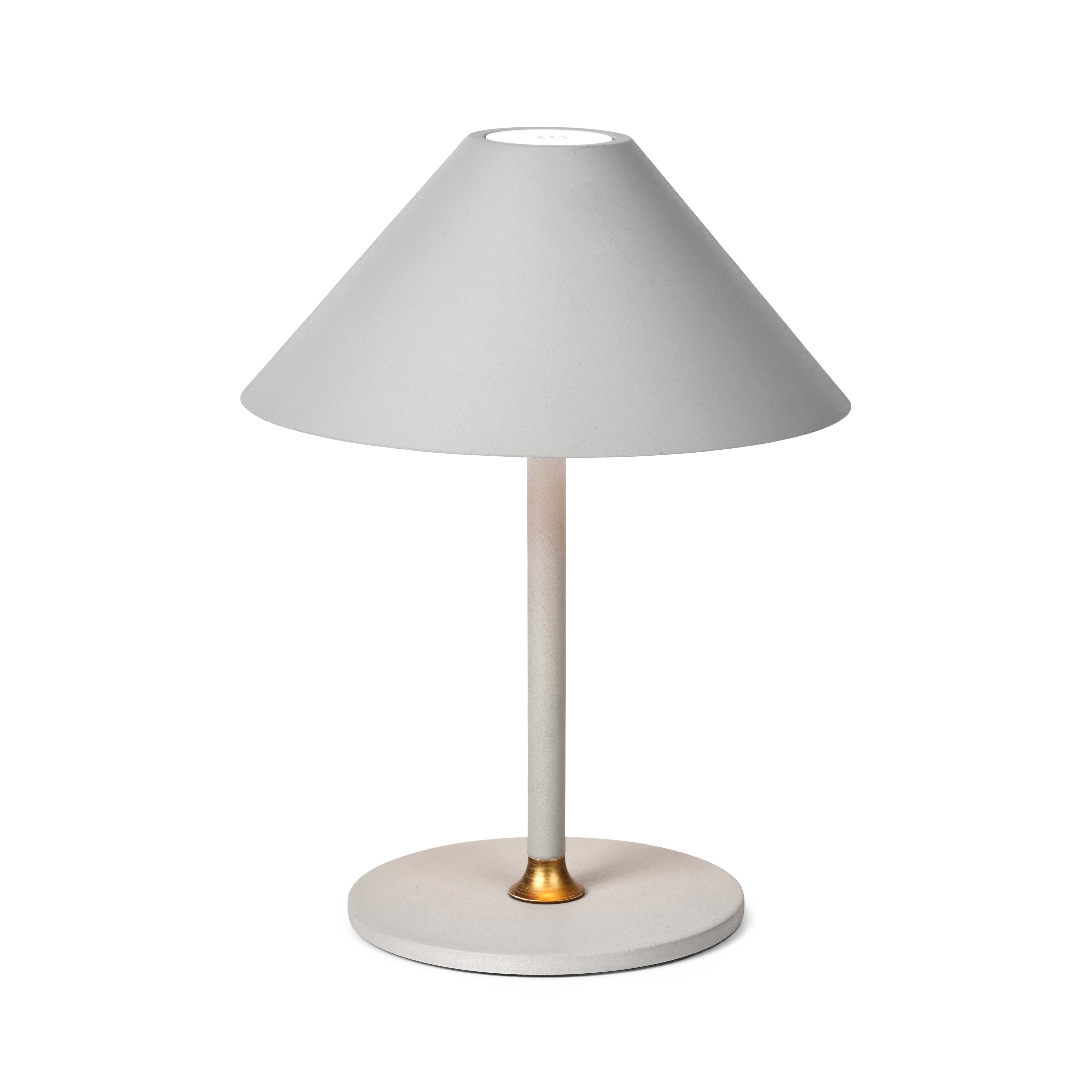 HYGGE - Wireless designer nomadic table lamp