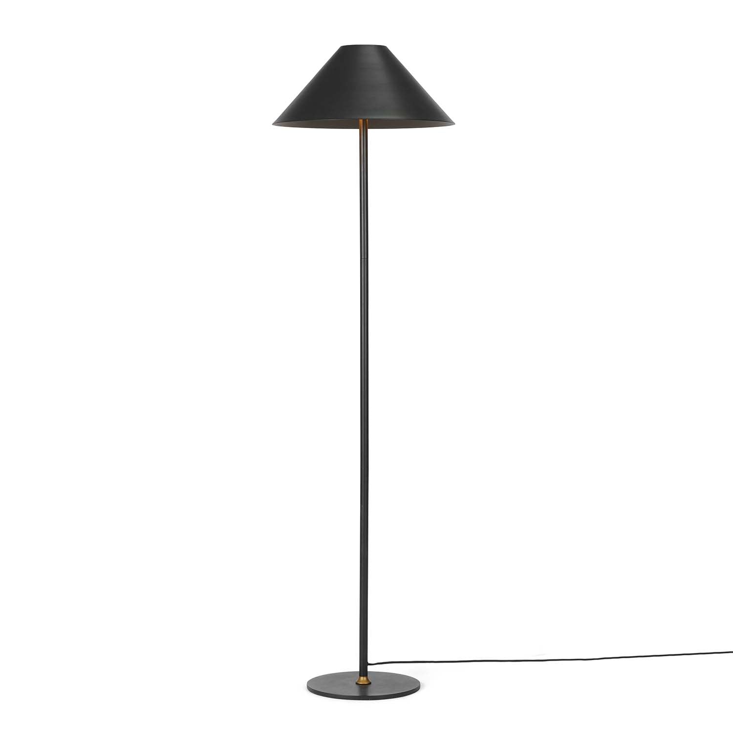 HYGGE - Vintage conical design floor lamp