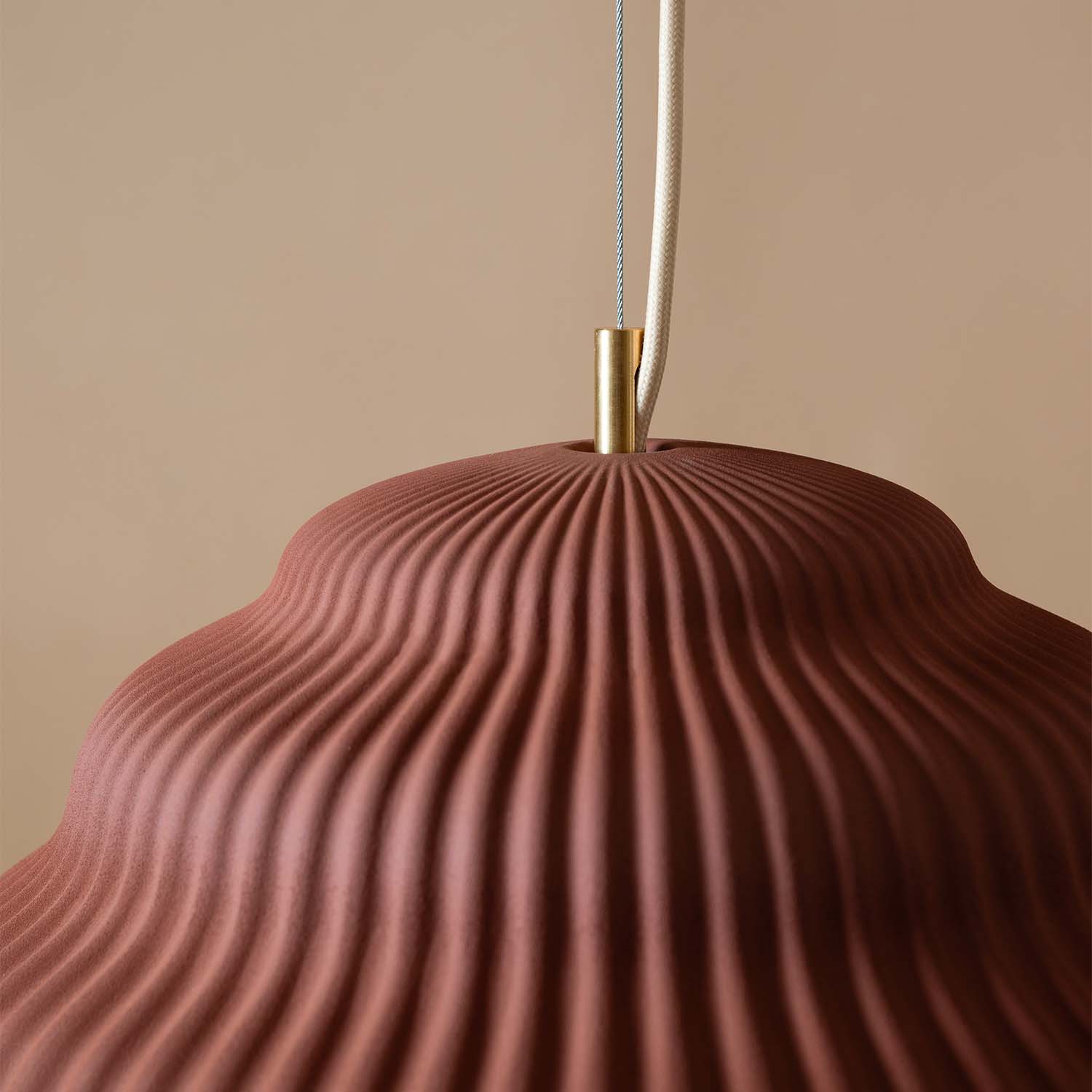 KASKAD - Wave-shaped ceramic pendant light