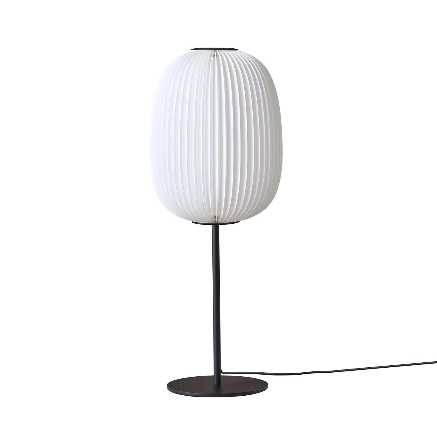 LAMELLA - Table lamp made by hand in pleated paper