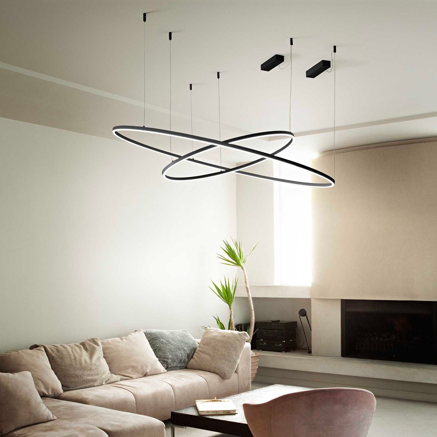 ORACLE SLIM - Black or white integrated LED circle pendant light