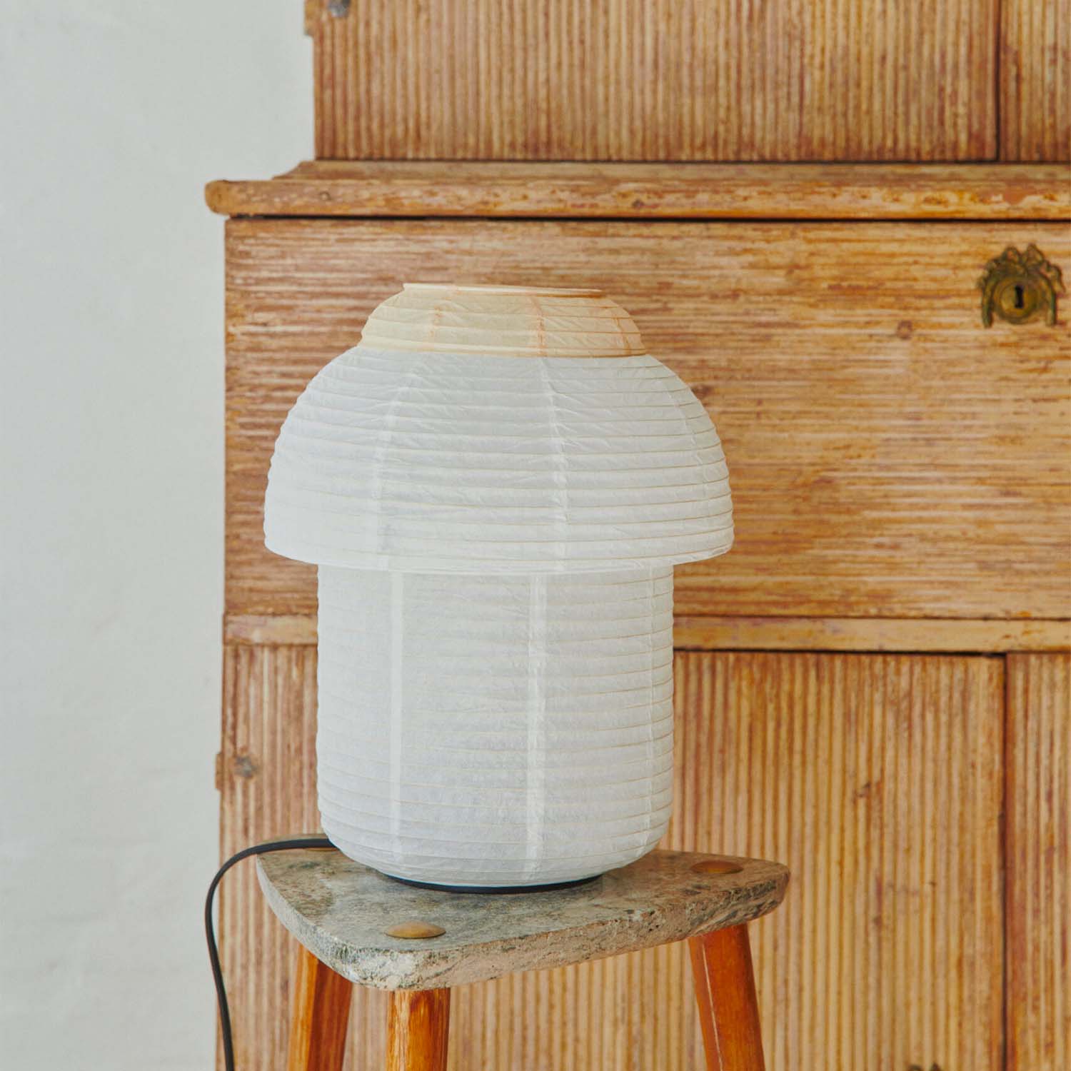 PAPIER - Lampe de chevet en papier blanc pour chambre zen