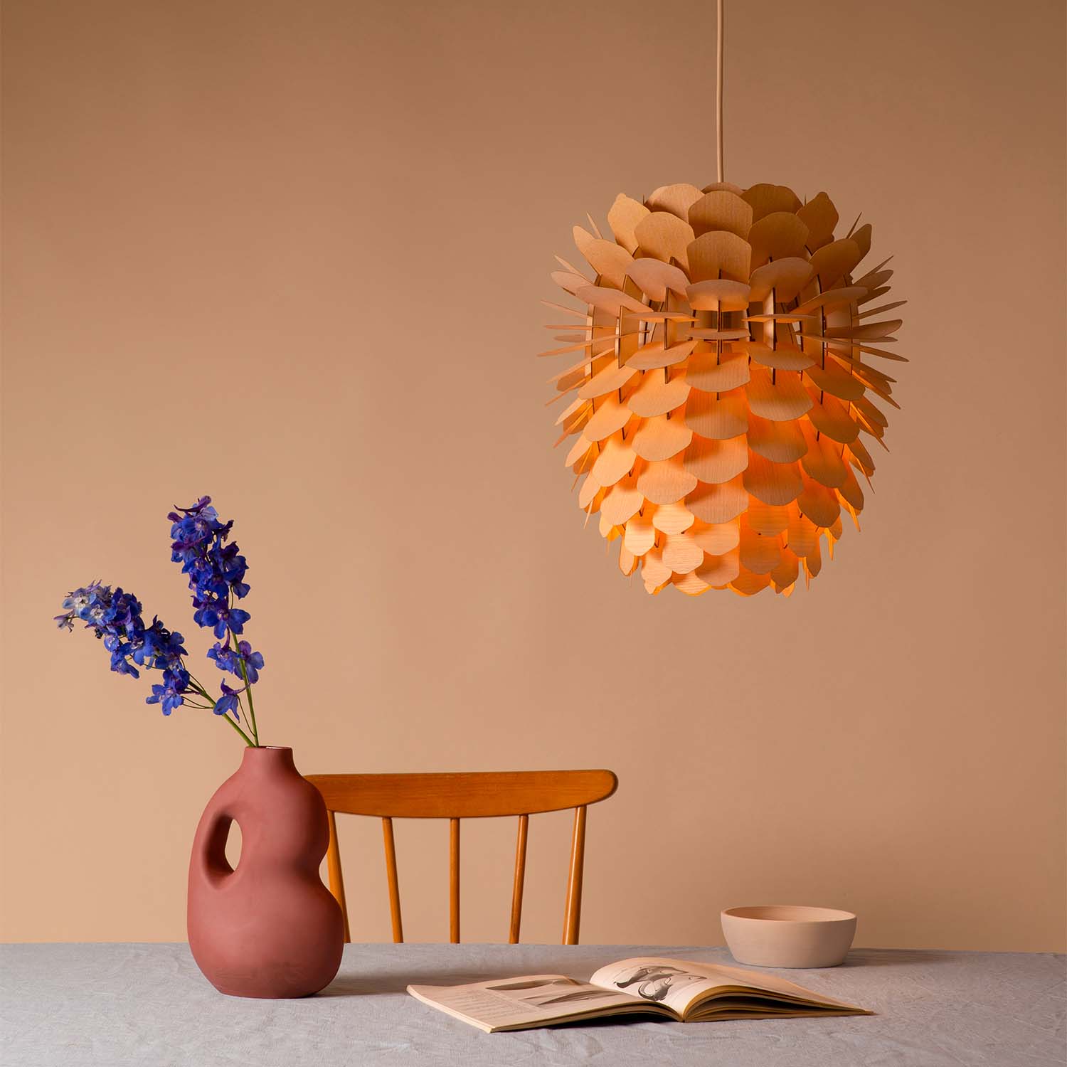 ZAPPY - Pendant light in the shape of a designer pine cone