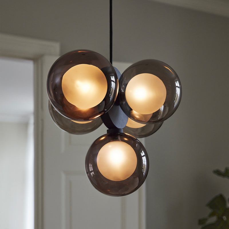 DISCUS Pendant - Black cluster pendant lamp with designer glass balls