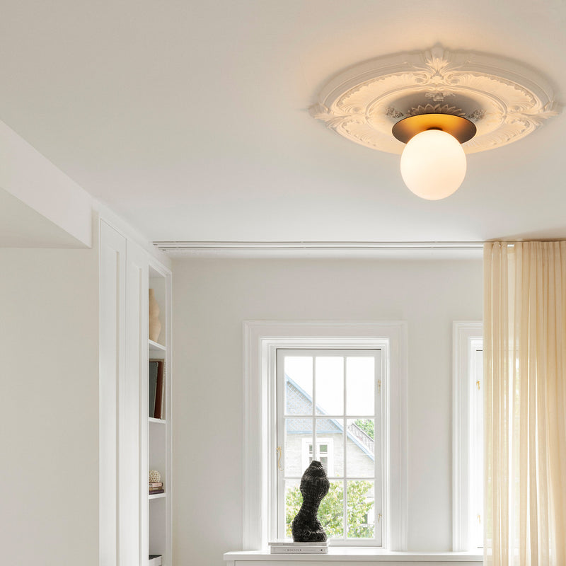 LIILA 1 Opal Ceiling - Elegant and minimalist ceiling lamp